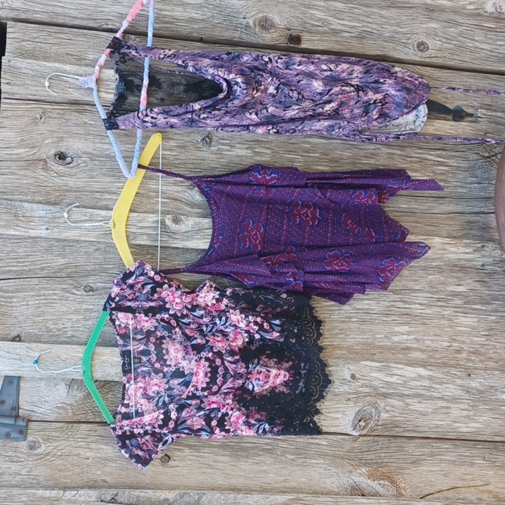 Free People, Guess, Jessica Simpson